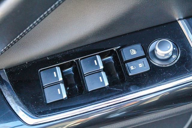 Used 2018 MAZDA CX-9 Touring w/ Touring Premium Package image 28