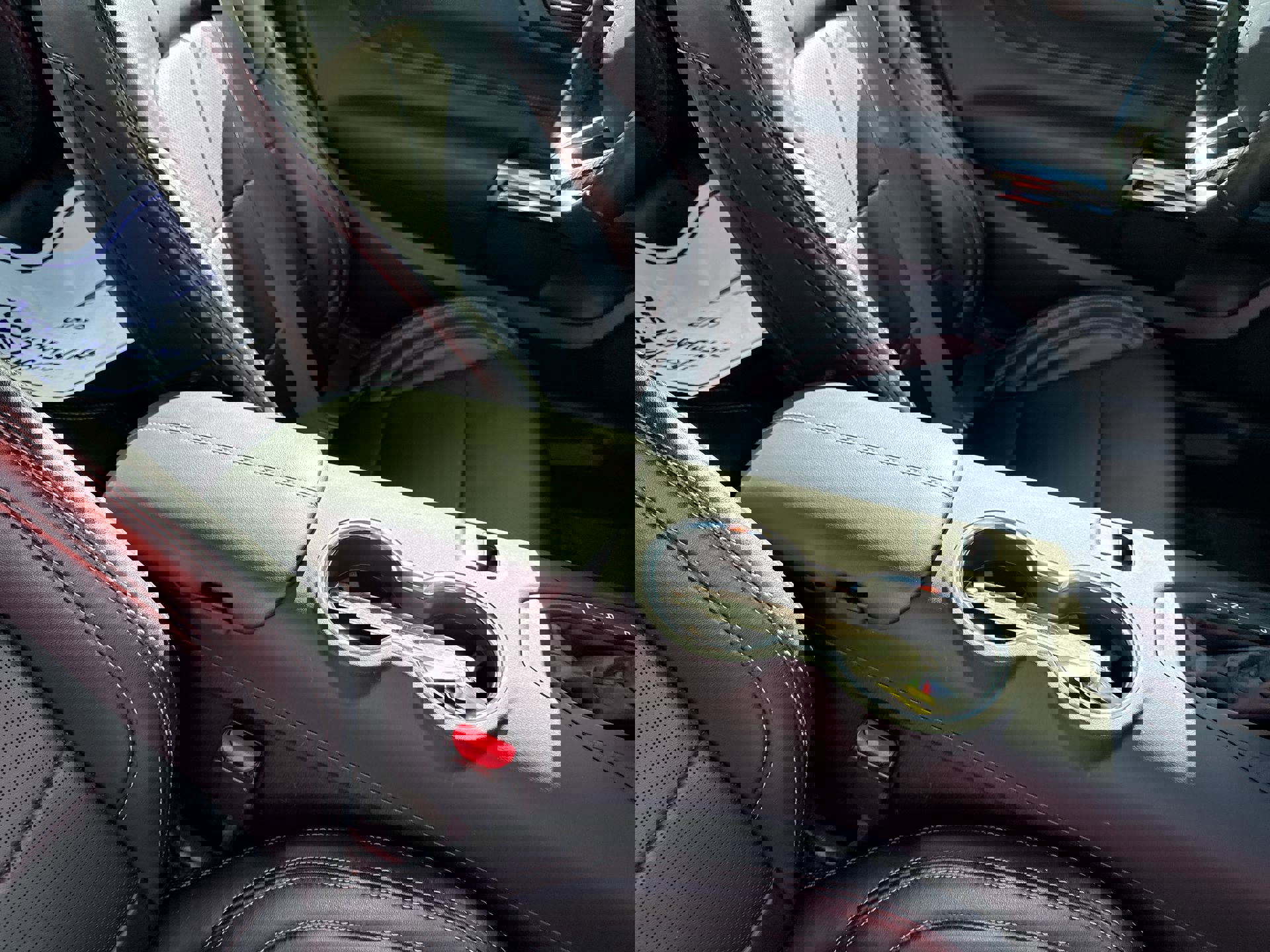 Used 2025 Ford Mustang Premium image 21