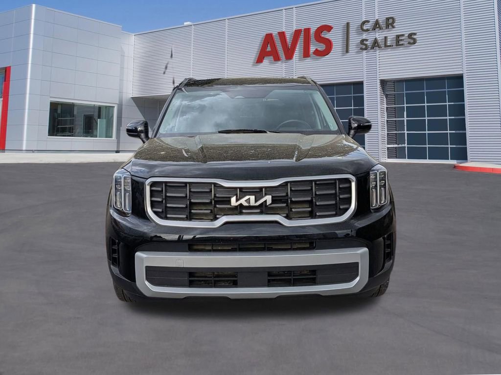 Used 2025 Kia Telluride S image 2
