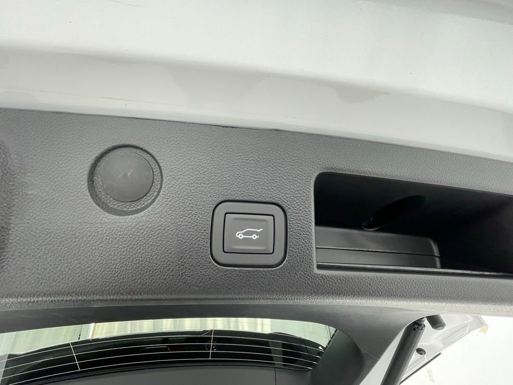 New 2026 Chevrolet Equinox LT image 9