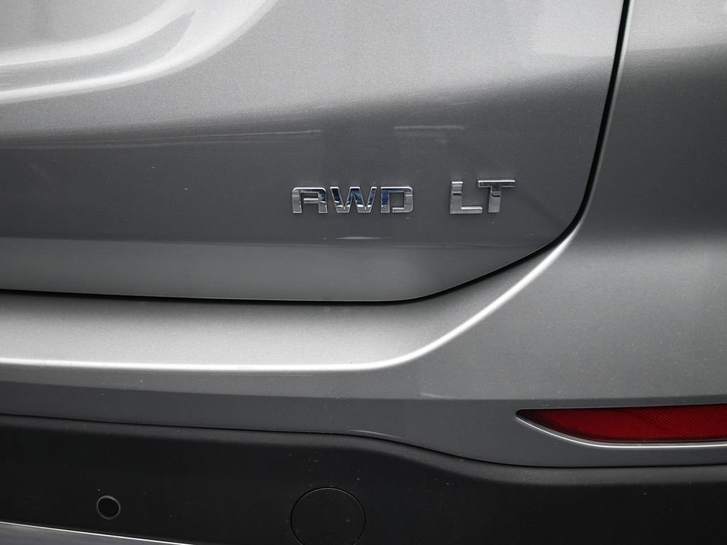 Used 2024 Chevrolet Equinox LT image 9