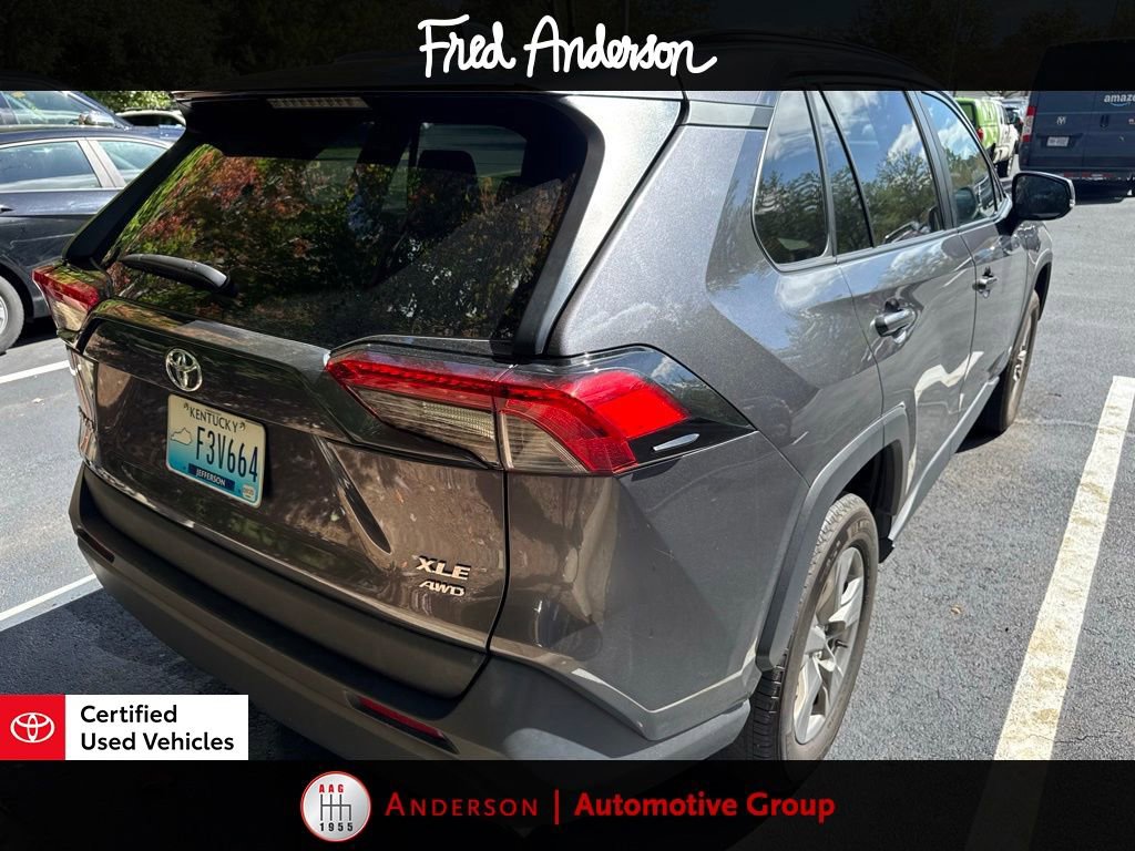 Used 2024 Toyota RAV4 XLE image 16