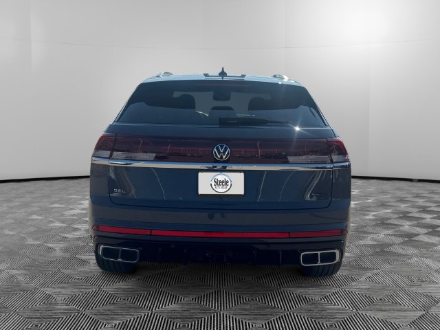 New 2026 Volkswagen Atlas Cross Sport SEL Premium R-Line AWD/4WD image 4