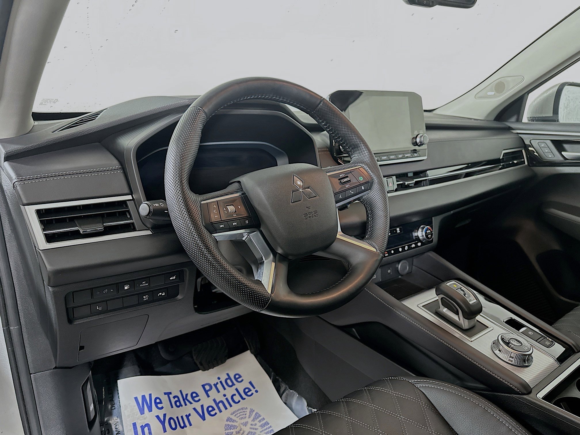 Used 2023 Mitsubishi Outlander SEL 40th Anniversary image 9