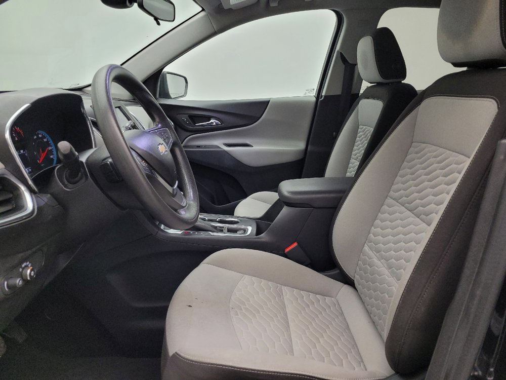 Used 2020 Chevrolet Equinox LS w/ LS Convenience Package AWD/4WD image 17