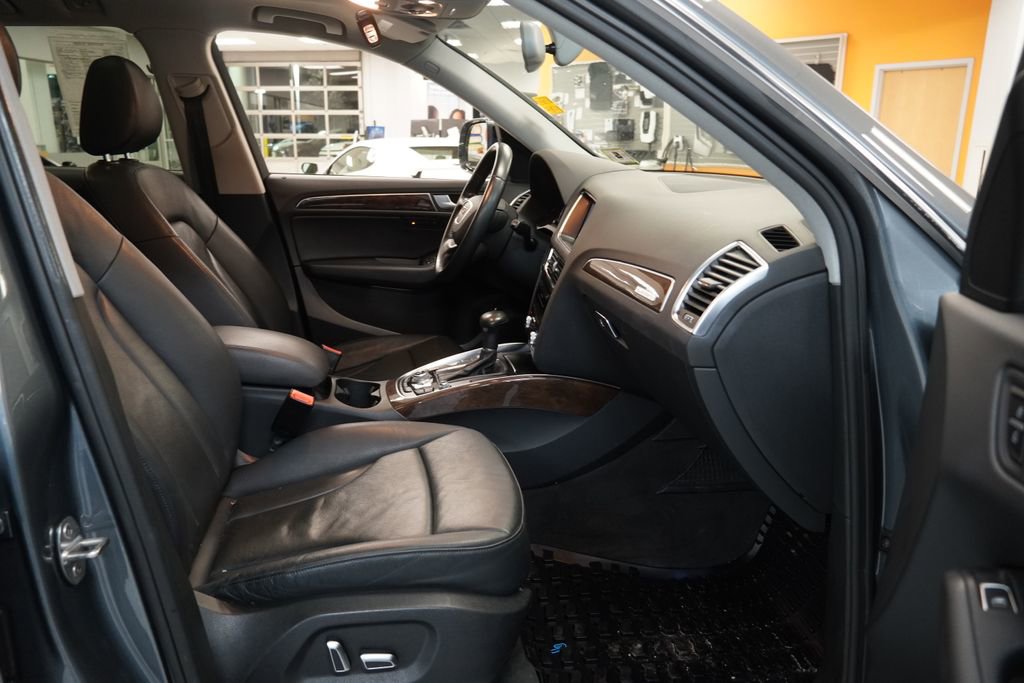 Used 2015 Audi Q5 2.0T Premium Plus w/ Technology Package image 33