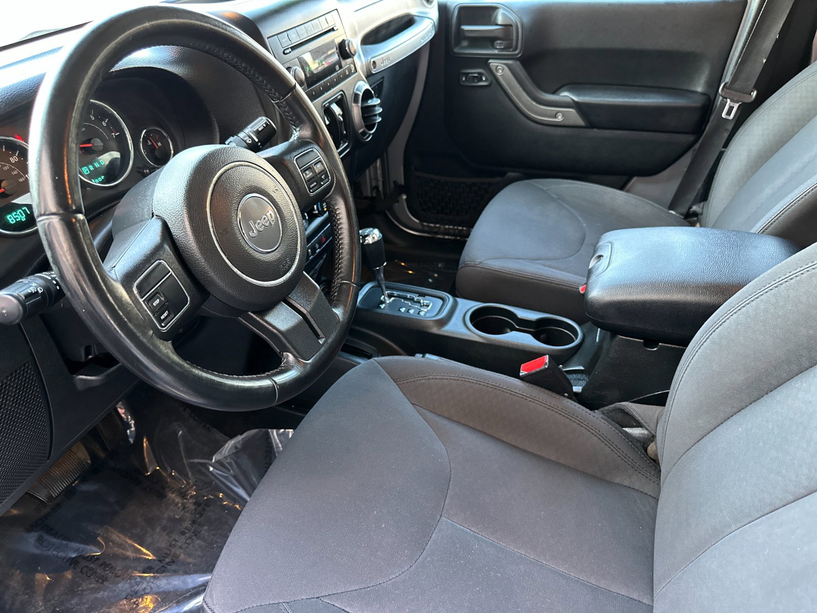 Used 2018 Jeep Wrangler Unlimited Sport S image 10