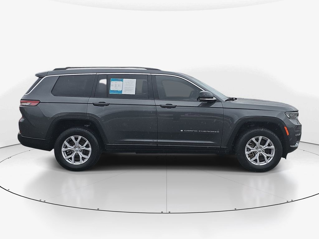 Used 2022 Jeep Grand Cherokee L Limited image 4