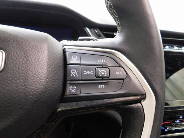 Used 2022 Jeep Grand Cherokee L Altitude image 24