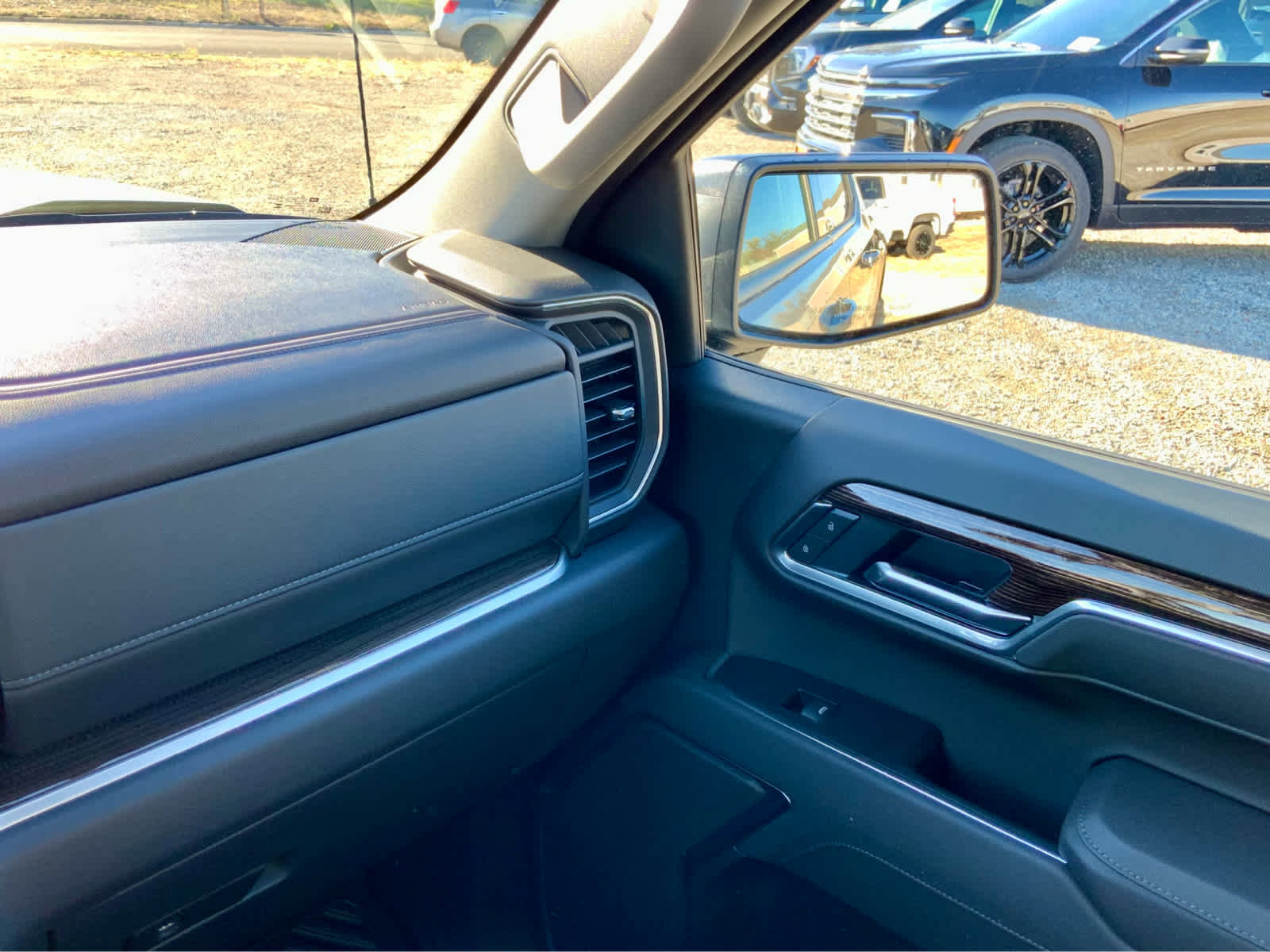 New 2026 GMC Sierra 1500 Elevation image 40