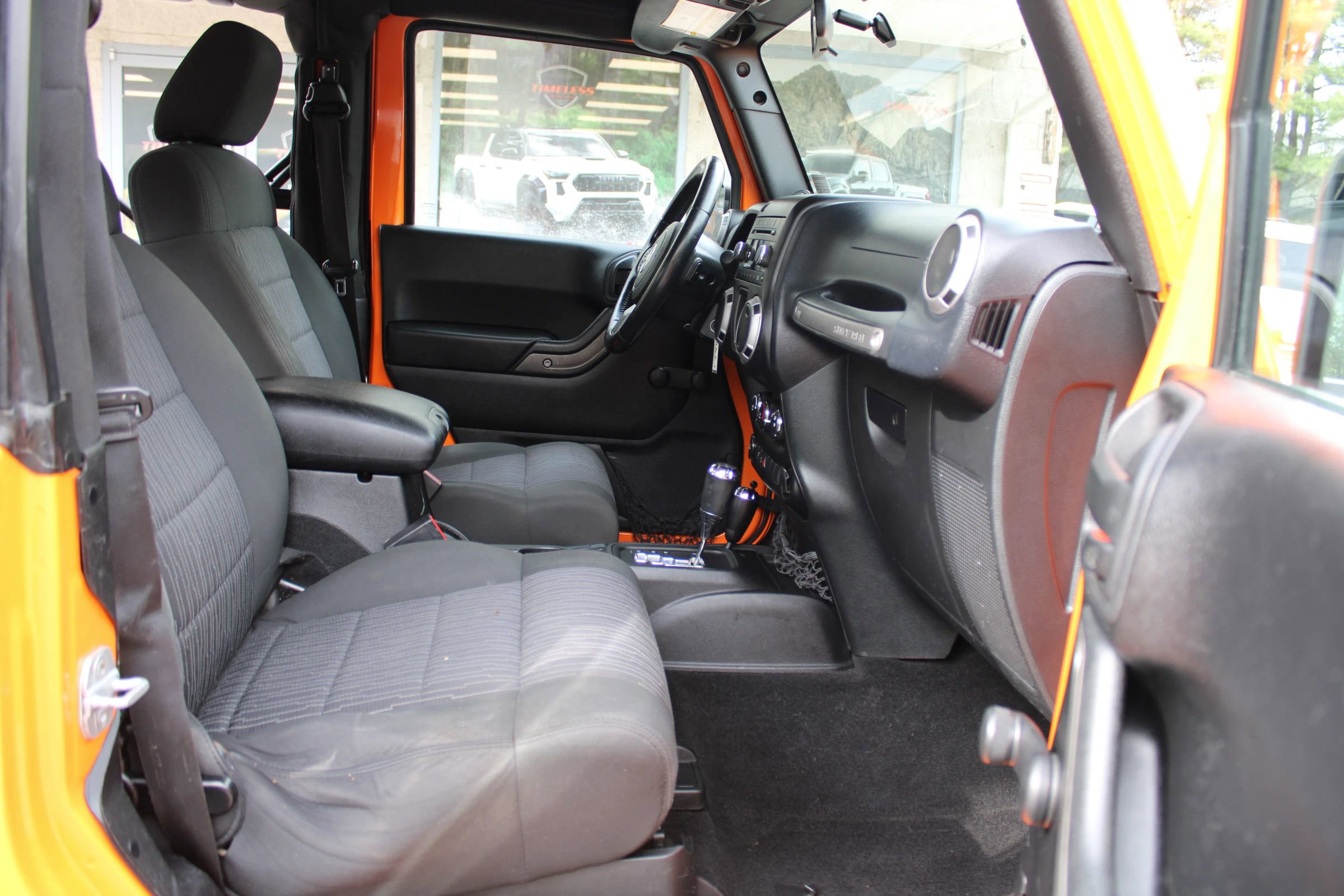 Used 2012 Jeep Wrangler Sport w/ Connectivity Group image 18