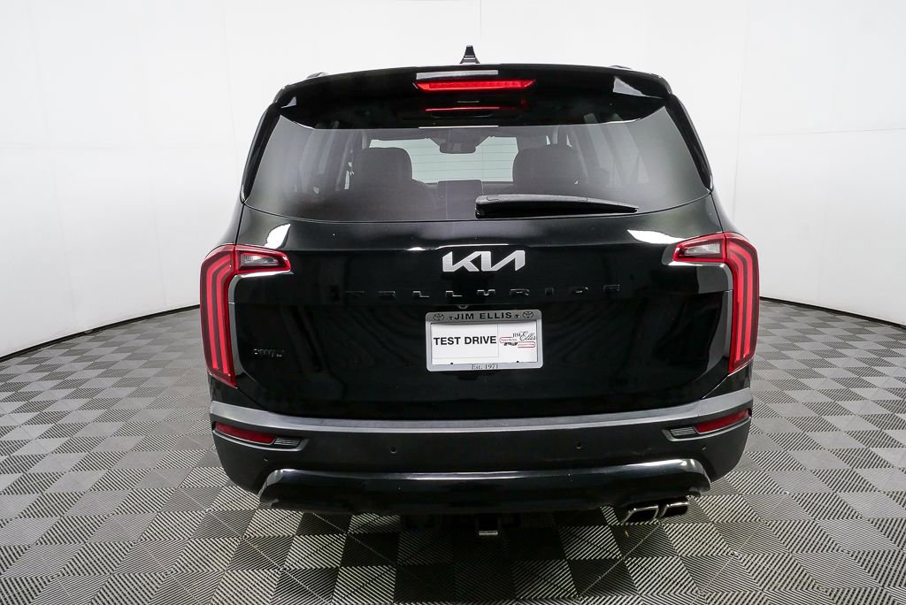 Used 2022 Kia Telluride SX w/ Nightfall Edition Package image 30