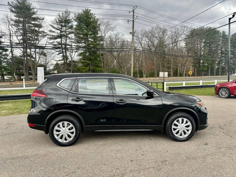 Used 2018 Nissan Rogue S image 4