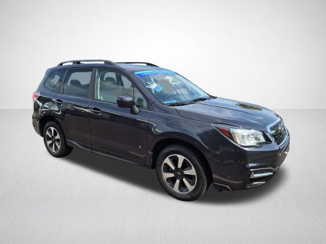 Used 2018 Subaru Forester 2.5i Premium w/ All-Weather Package AWD/4WD image 4