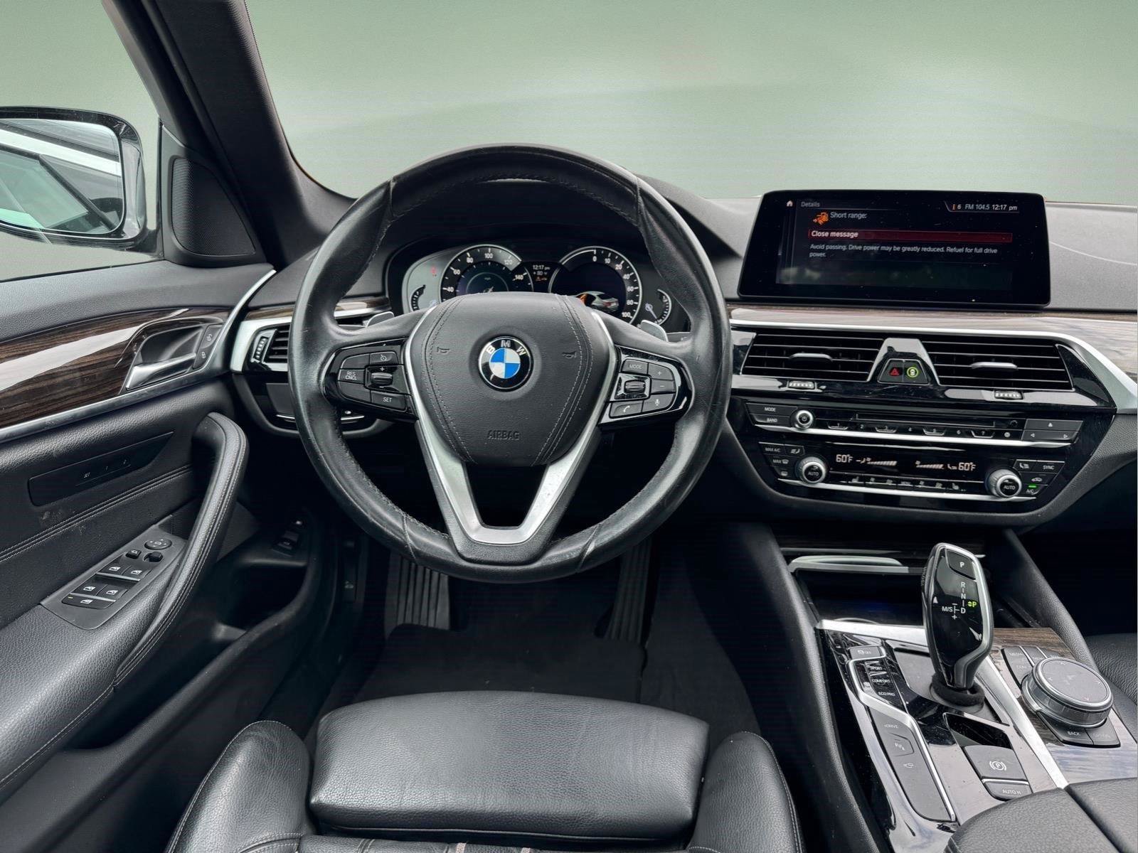 Used 2019 BMW 530e w/ Premium Package RWD image 15