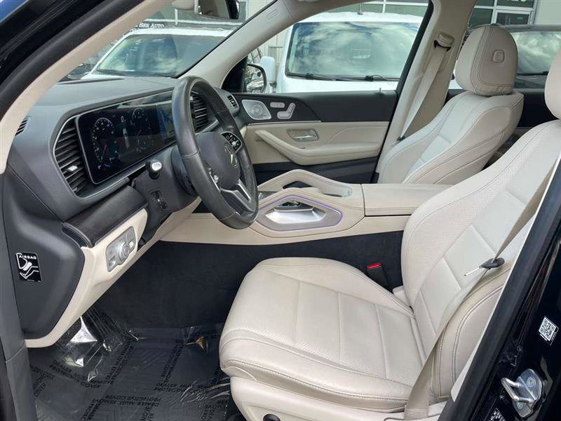 Used 2020 Mercedes-Benz GLE 350 4MATIC w/ Premium Package image 19