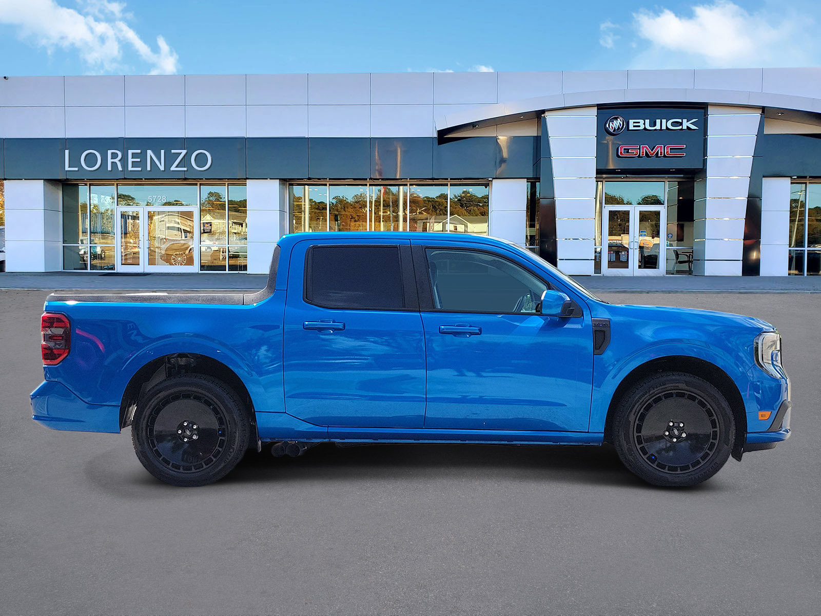 Used 2025 Ford Maverick Lobo AWD/4WD image 4