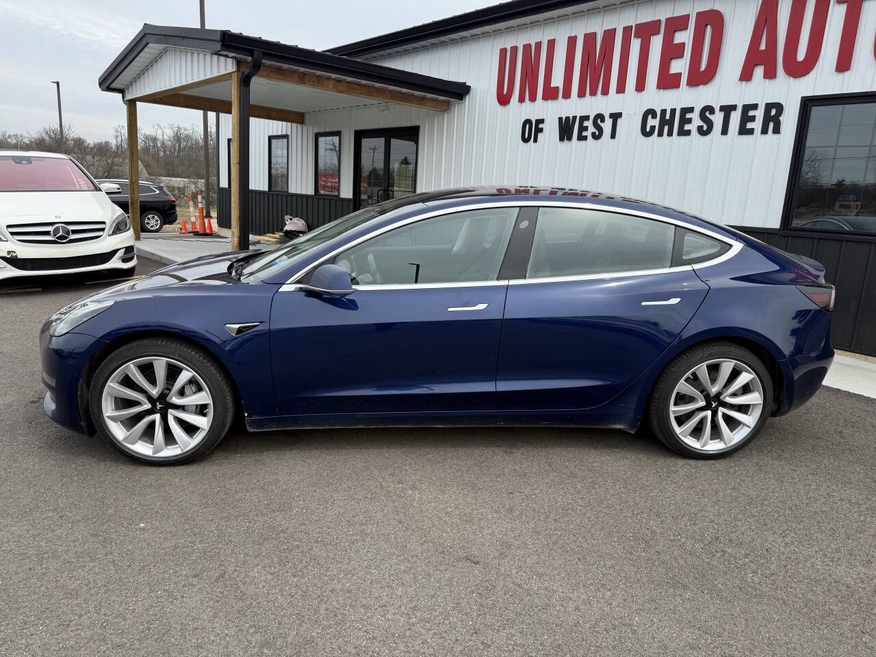 Used 2018 Tesla Model 3 Long Range image 15