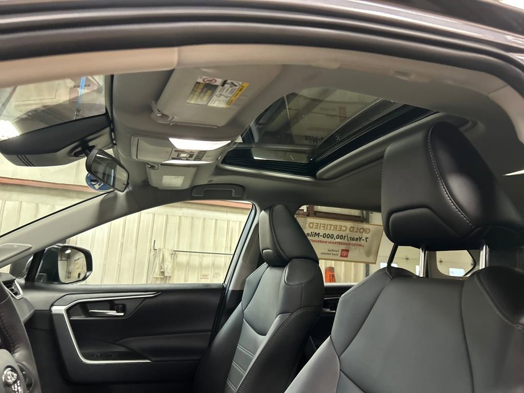 Certified 2025 Toyota RAV4 XLE Premium image 12