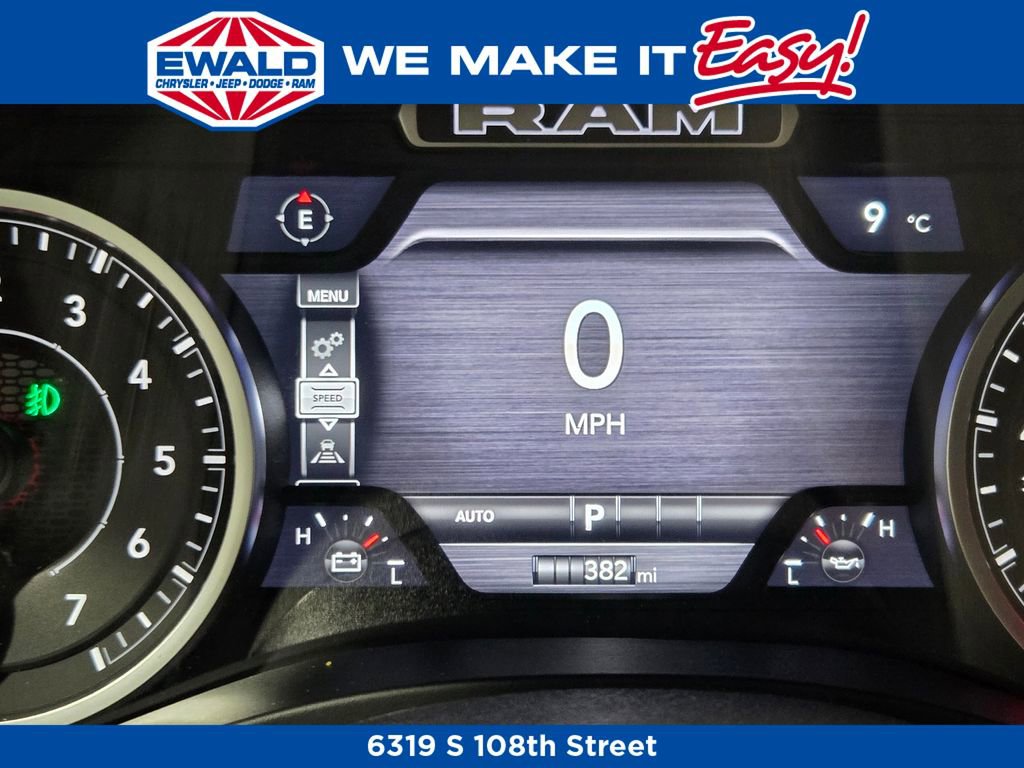 New 2026 RAM 1500 4x4 Crew Cab image 20