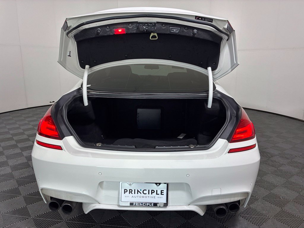 Used 2013 BMW M6 Coupe RWD image 28