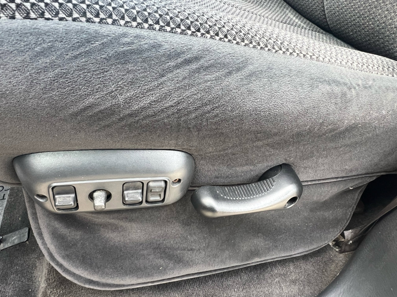 Used 2003 Dodge Ram 2500 Truck SLT image 32