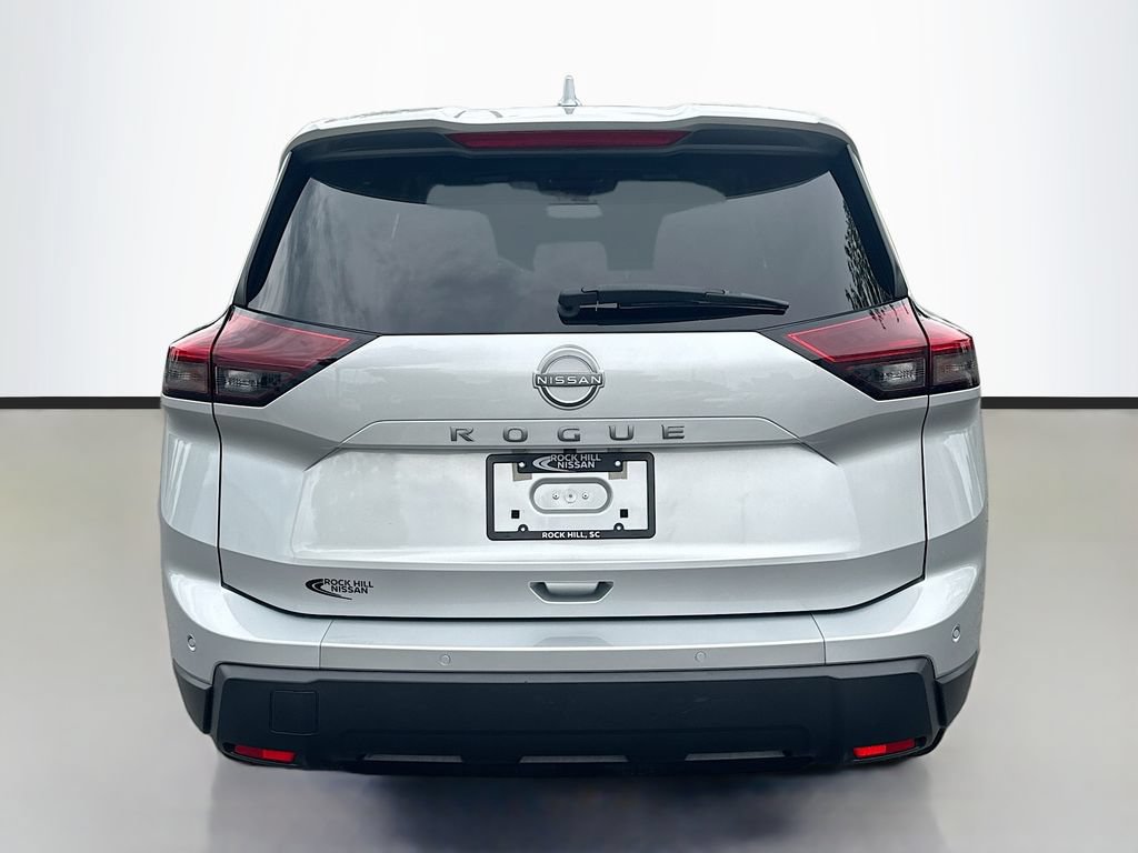 Certified 2025 Nissan Rogue SV FWD image 7