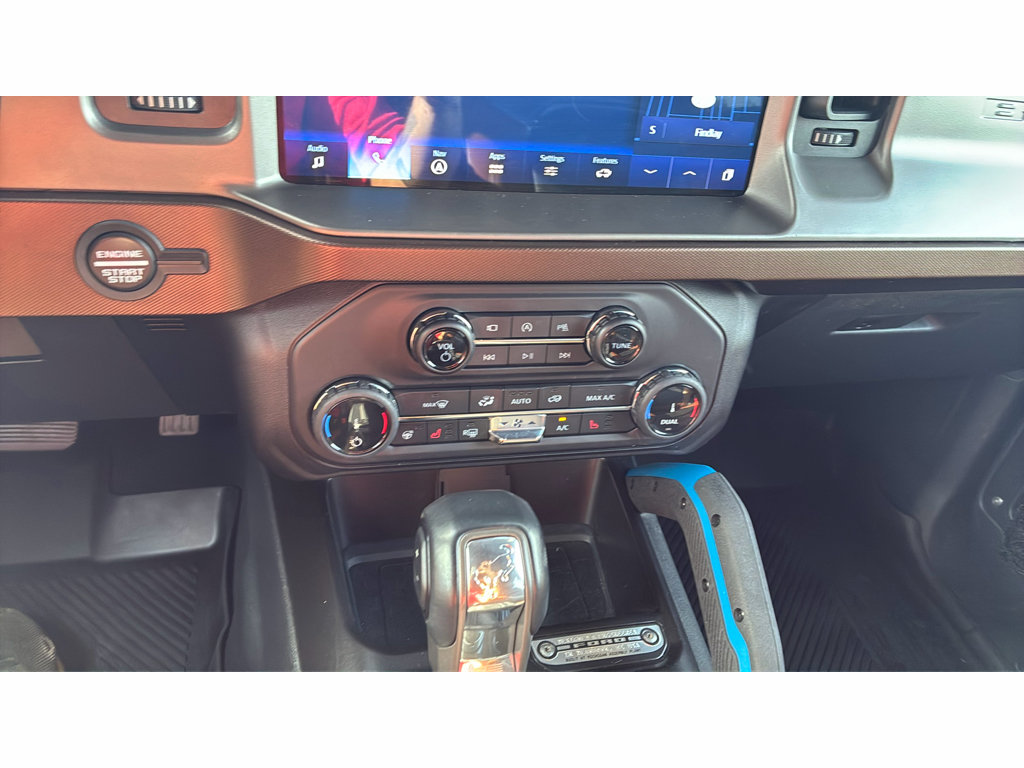 Used 2022 Ford Bronco Outer Banks AWD/4WD image 15