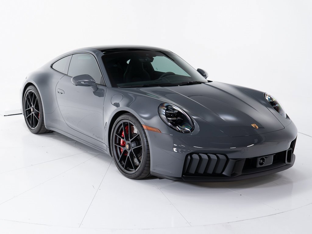 Used 2026 Porsche 911 GTS image 7