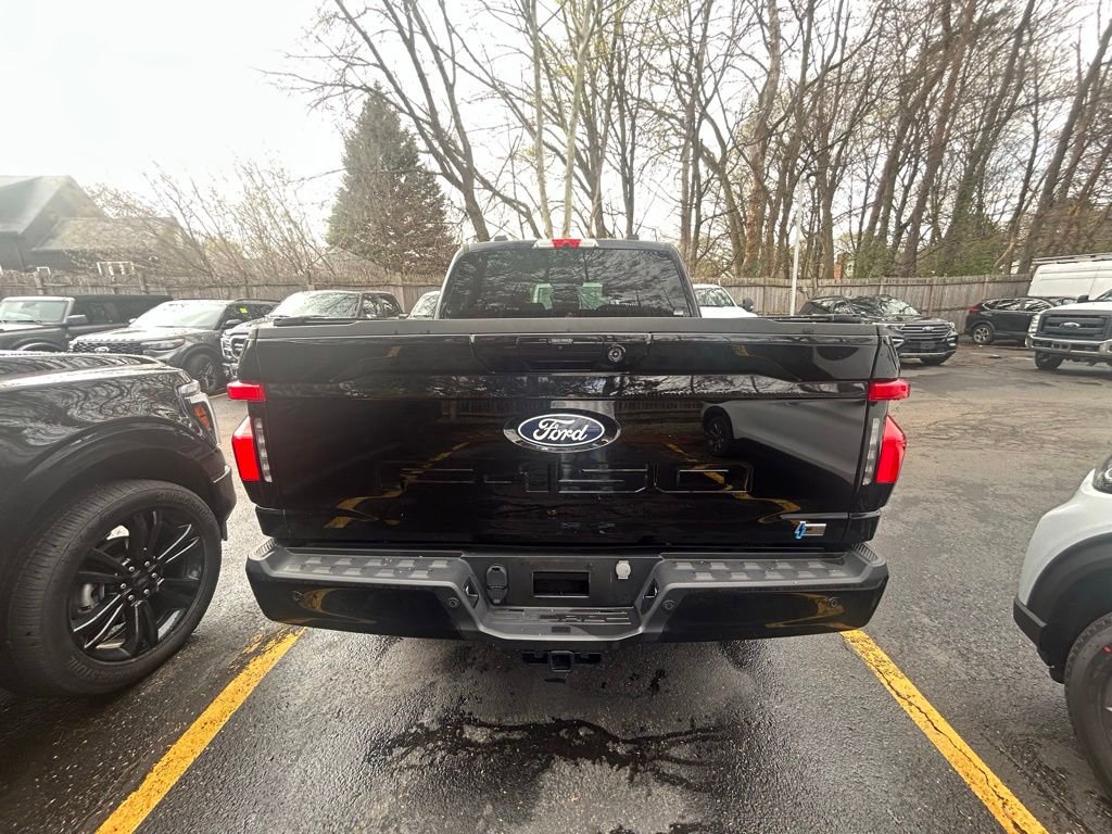 Used 2024 Ford F150 Lightning Flash AWD/4WD image 6