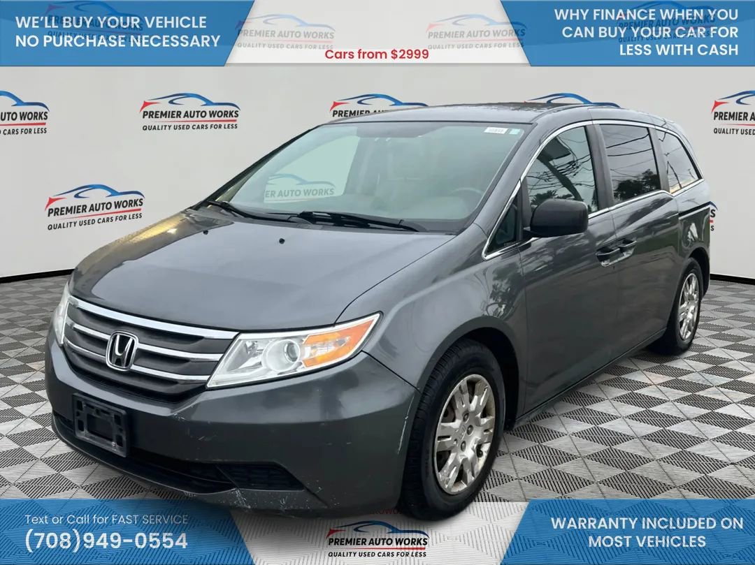 Used 2012 Honda Odyssey LX image 1
