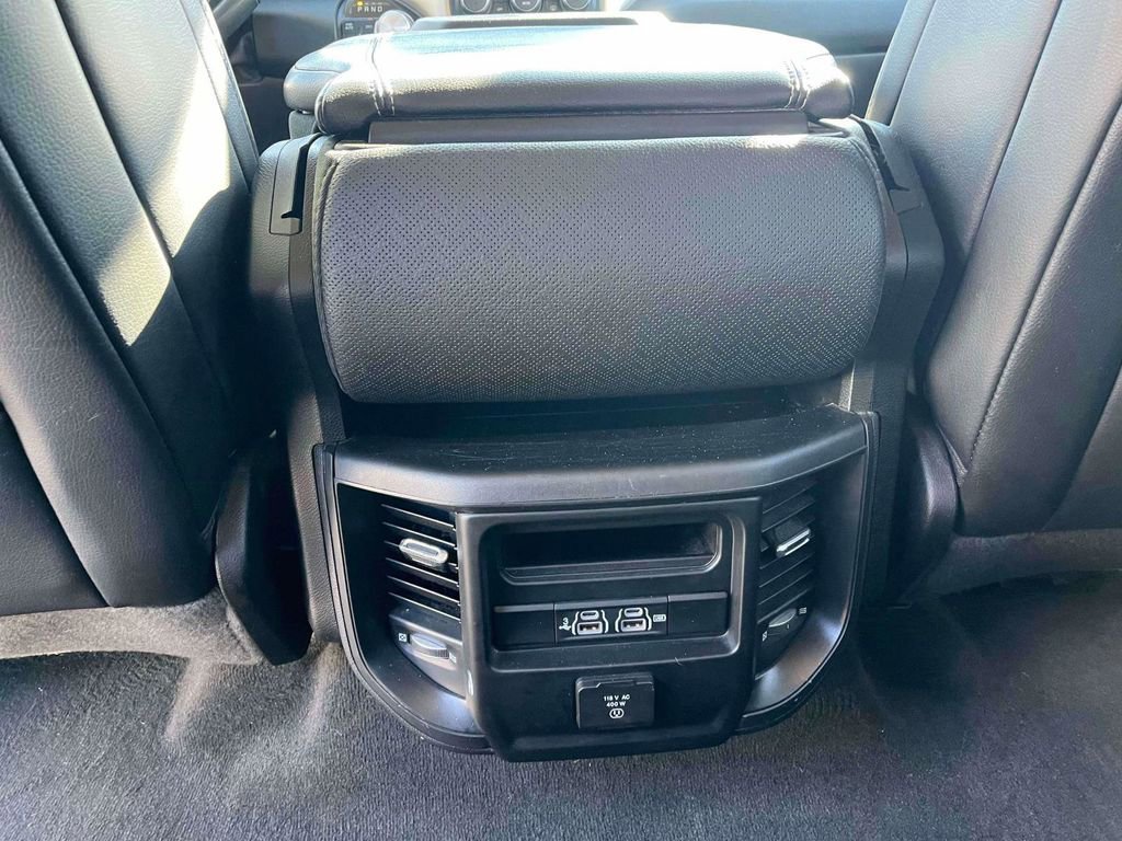 Used 2020 RAM 1500 Laramie w/ Off Road Group image 4