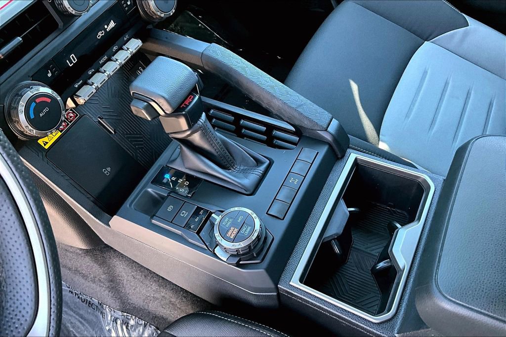 Used 2024 Toyota Tacoma TRD Off-Road image 14