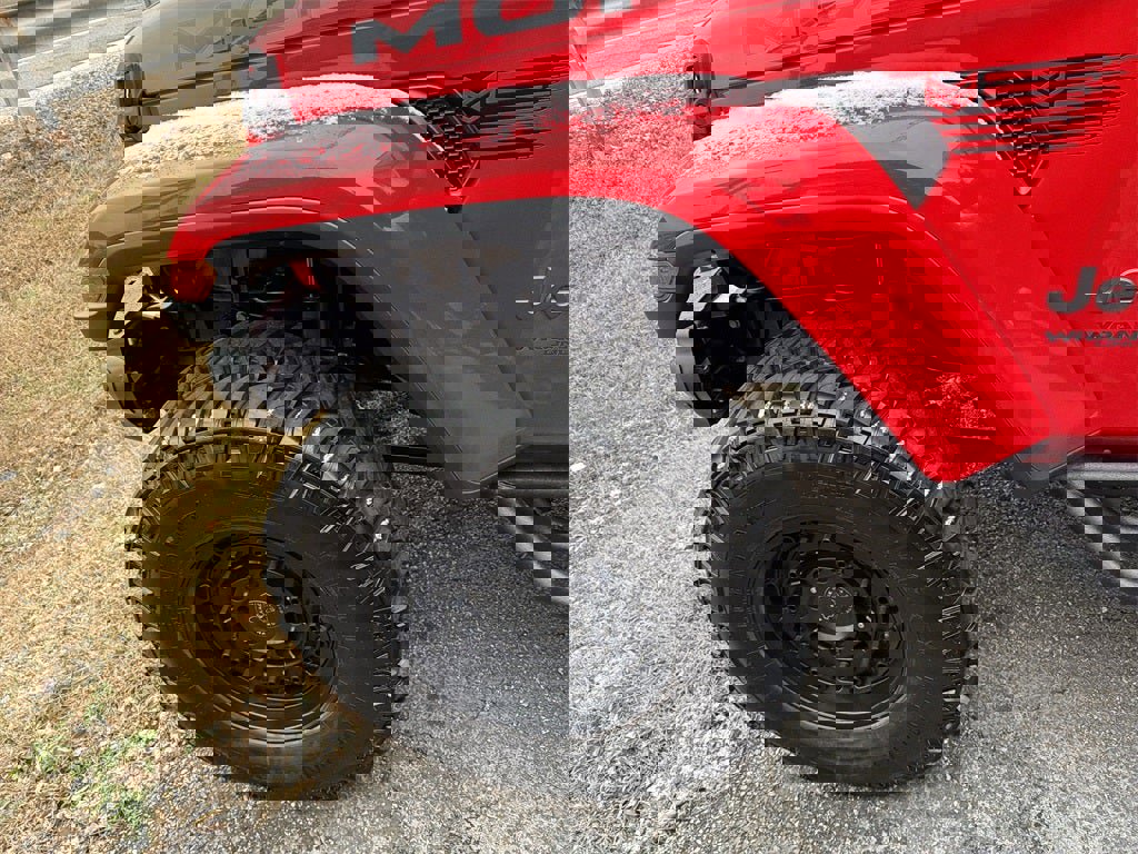 Used 2019 Jeep Wrangler Unlimited Sahara w/ Quick Order Package 24M Moab image 9