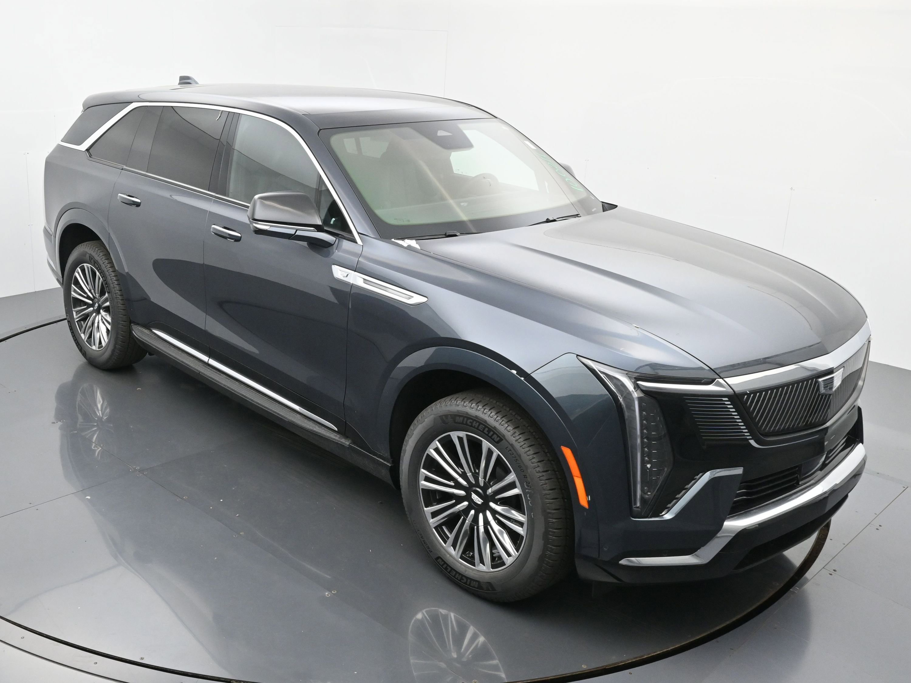 New 2026 Cadillac Escalade IQ Luxury 1 w/ LPO, Floor Liner Package image 29