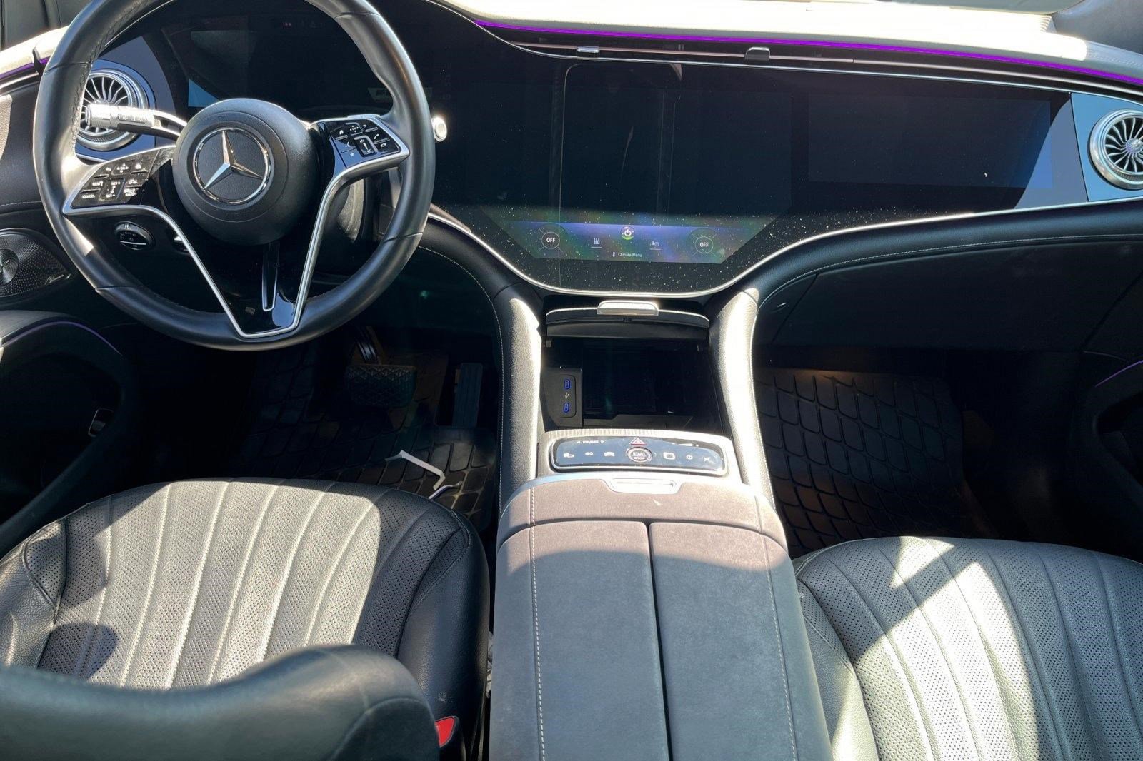 Used 2023 Mercedes-Benz EQS 580 4MATIC SUV image 10