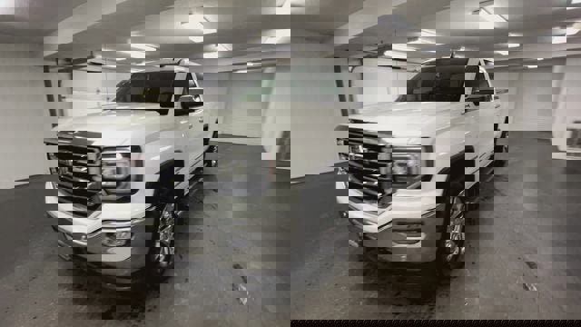 Certified 2018 GMC Sierra 1500 SLT image 4