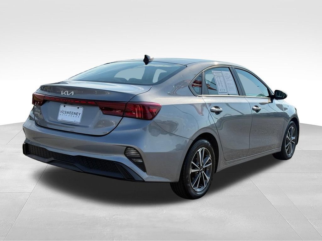 Used 2024 Kia Forte LXS FWD image 29