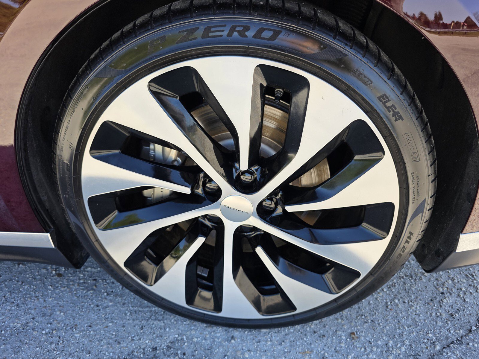 Used 2022 Lucid Air Grand Touring image 9