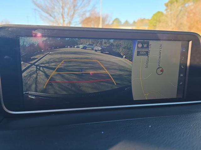 Used 2019 Lexus RX 450h AWD image 39