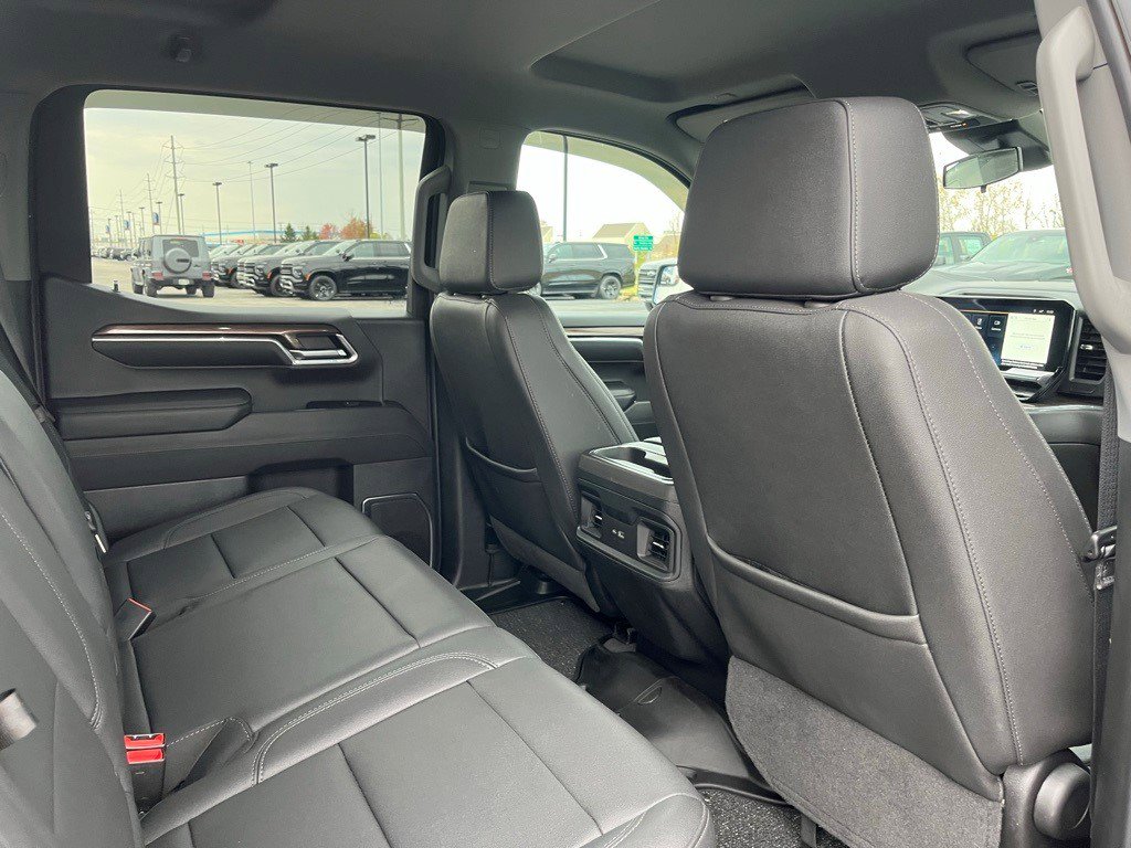 Certified 2024 Chevrolet Silverado 1500 RST w/ Redline Edition image 29