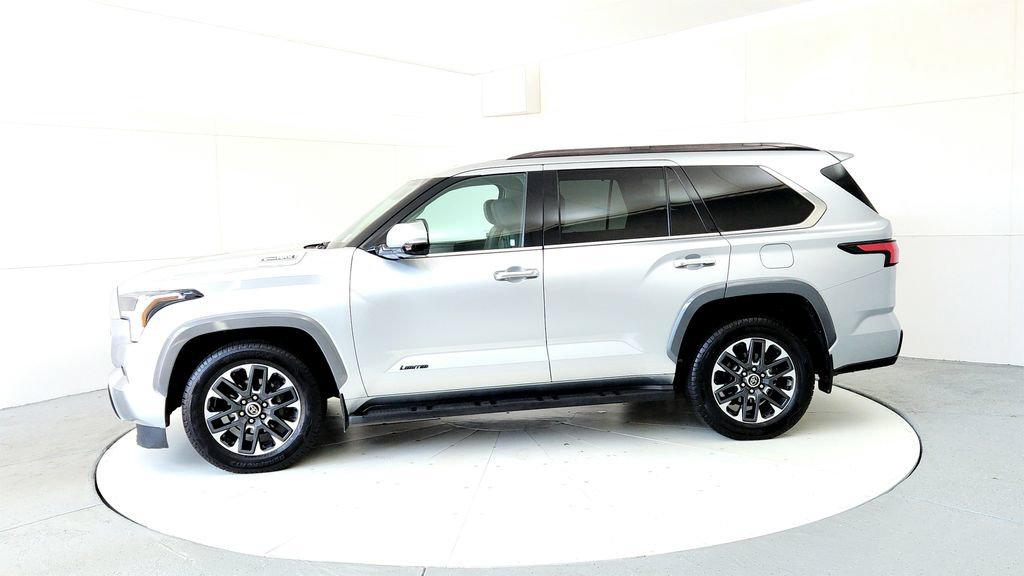 Used 2023 Toyota Sequoia Limited AWD/4WD image 3