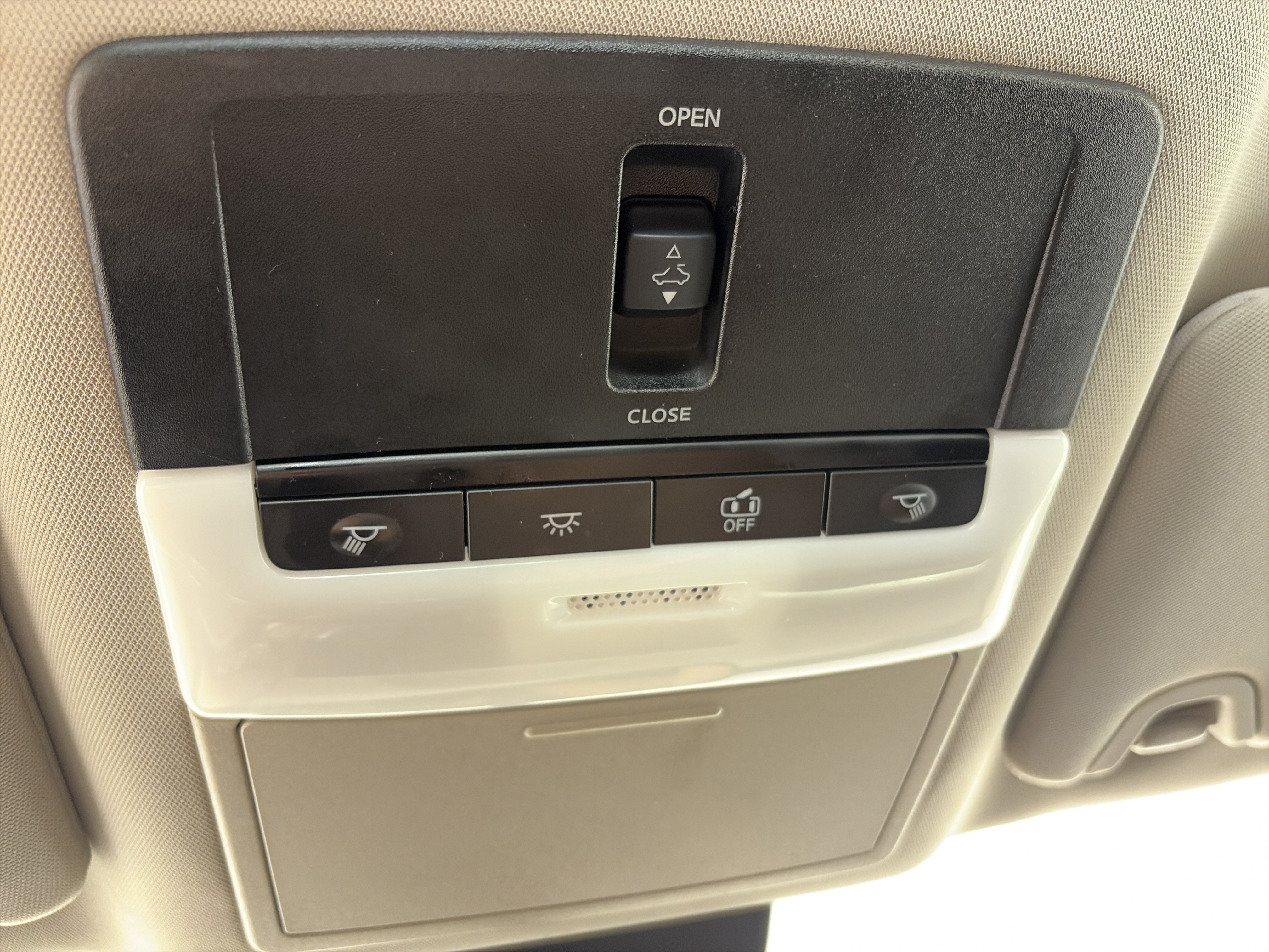 Used 2025 Nissan Altima 2.5 SV w/ SV Special Edition Package AWD/4WD image 33