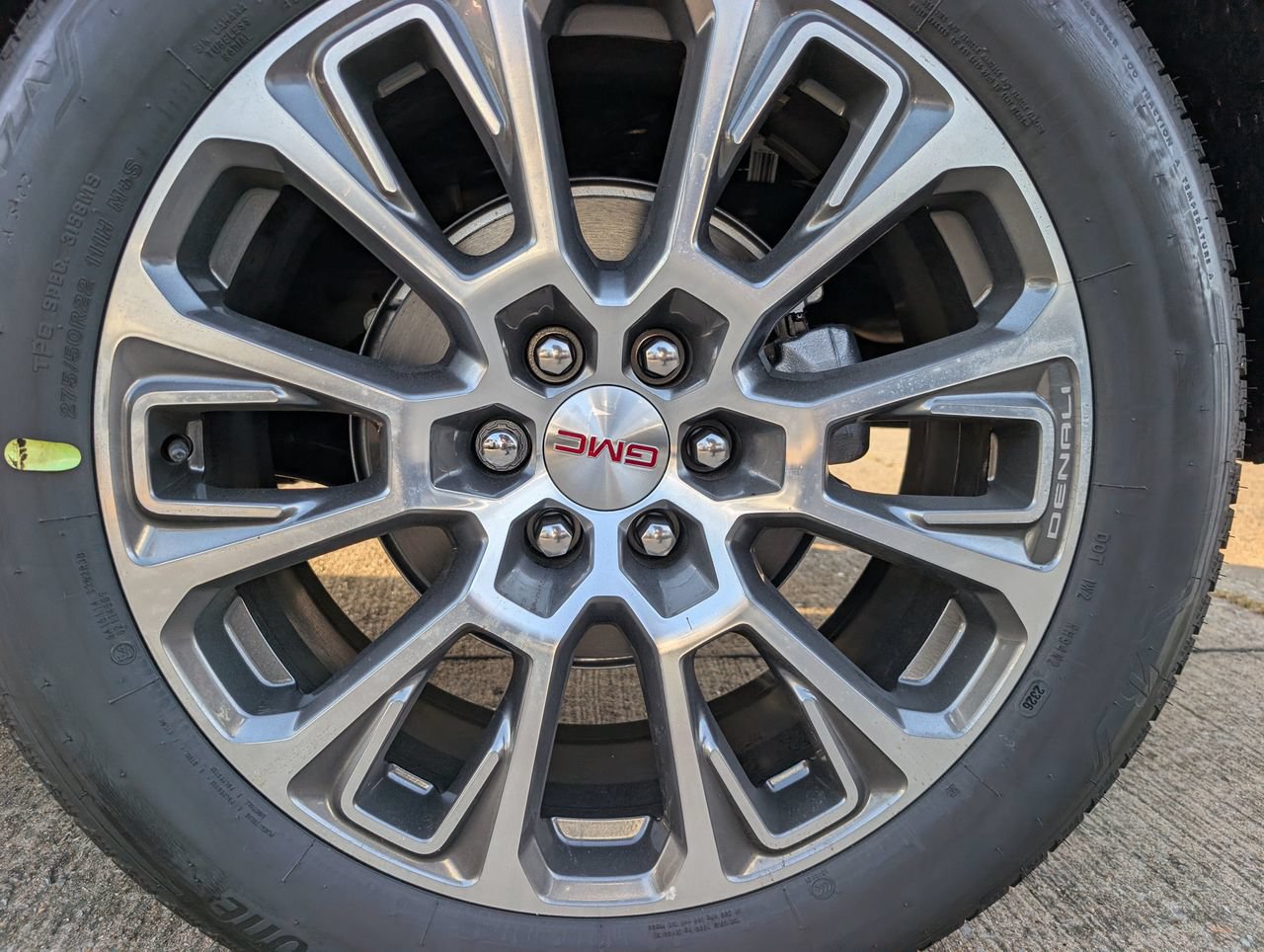 New 2026 GMC Yukon Denali w/ Sun & Power Step Package AWD/4WD image 6