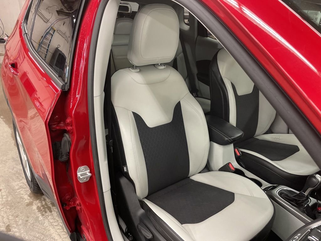 Used 2019 Jeep Compass Latitude w/ Popular Equipment Group image 37