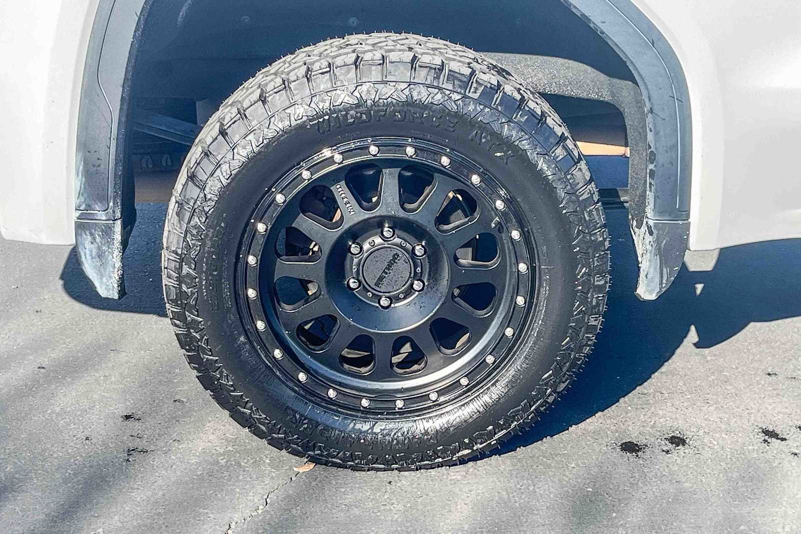 Used 2020 GMC Sierra 1500 Elevation w/ Elevation Value Package image 10