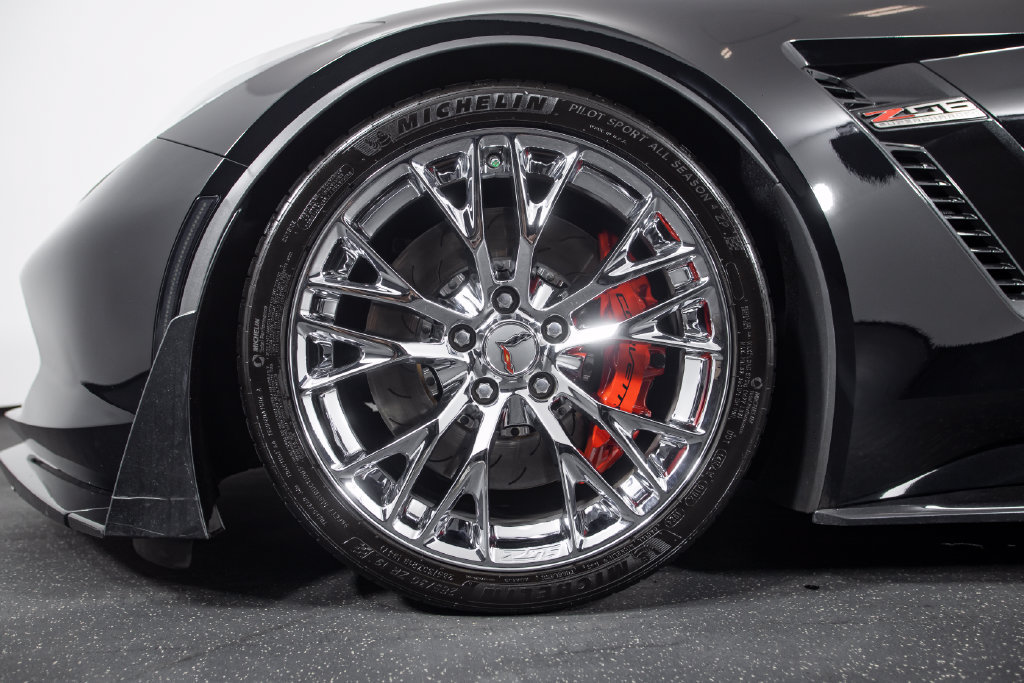 Used 2017 Chevrolet Corvette Z06 RWD image 7