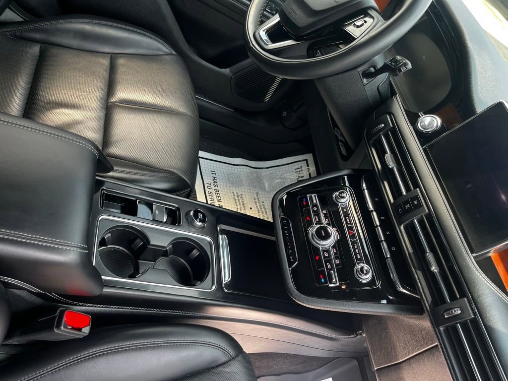 Used 2022 Lincoln Corsair Reserve AWD/4WD image 17