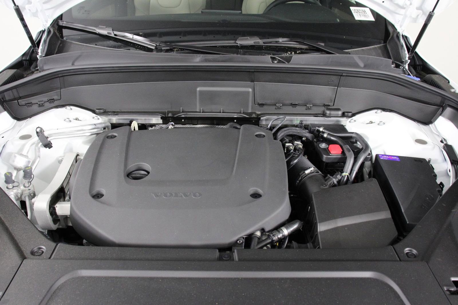 New 2026 Volvo XC90 B6 Plus image 12