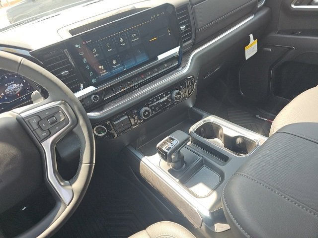 New 2025 Chevrolet Silverado 1500 LTZ image 21